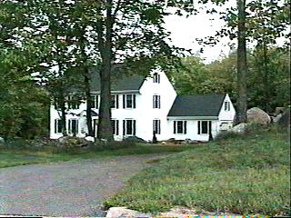 Building photograph for 84 AUNCIENT OAK RD